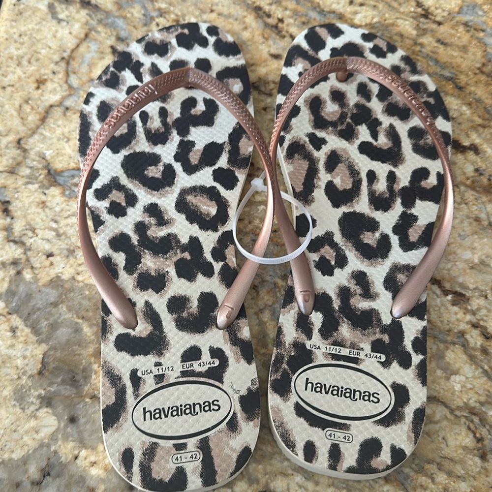 havaianas flip flops leopard 41/42